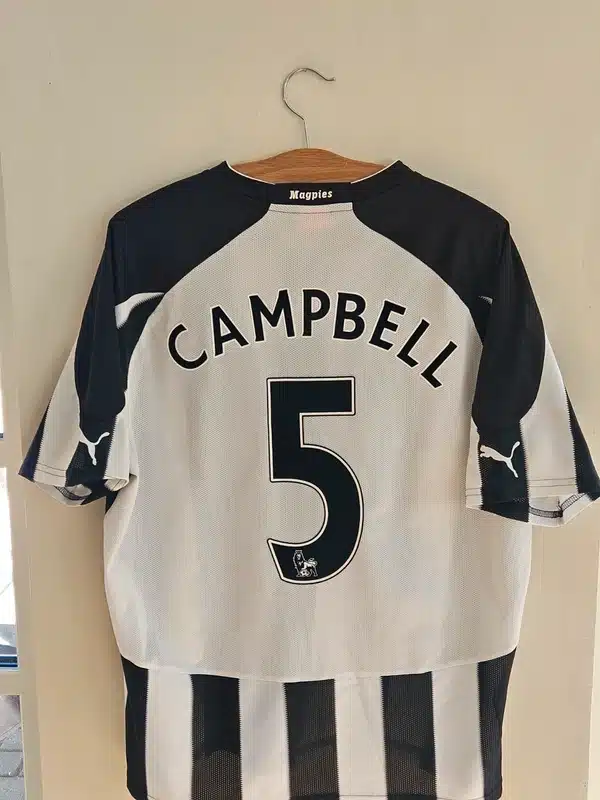 Sol Campbell – Newcastle 2010 hjemmebane